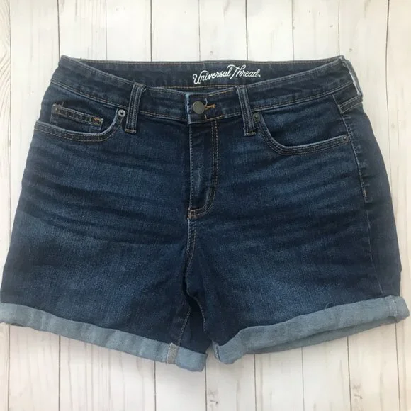 Universal Thread Cuffed Denim Shorts Size 6 - Picture 1 of 6